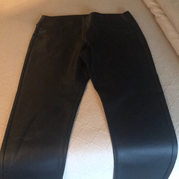 Liverpool faux leather leggings - Picture 3 of 5